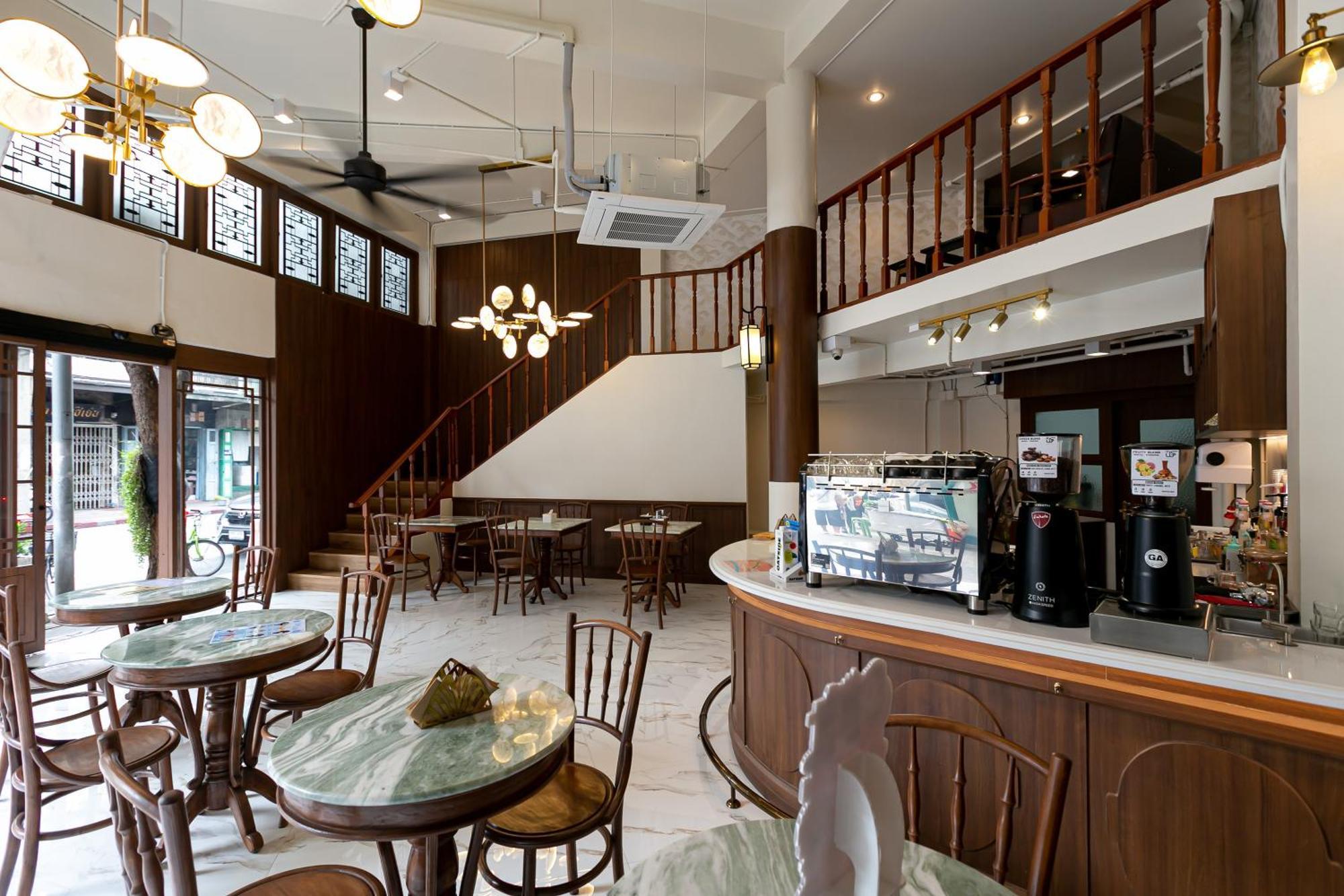 Loftel 22 Hostel Bangkok Esterno foto