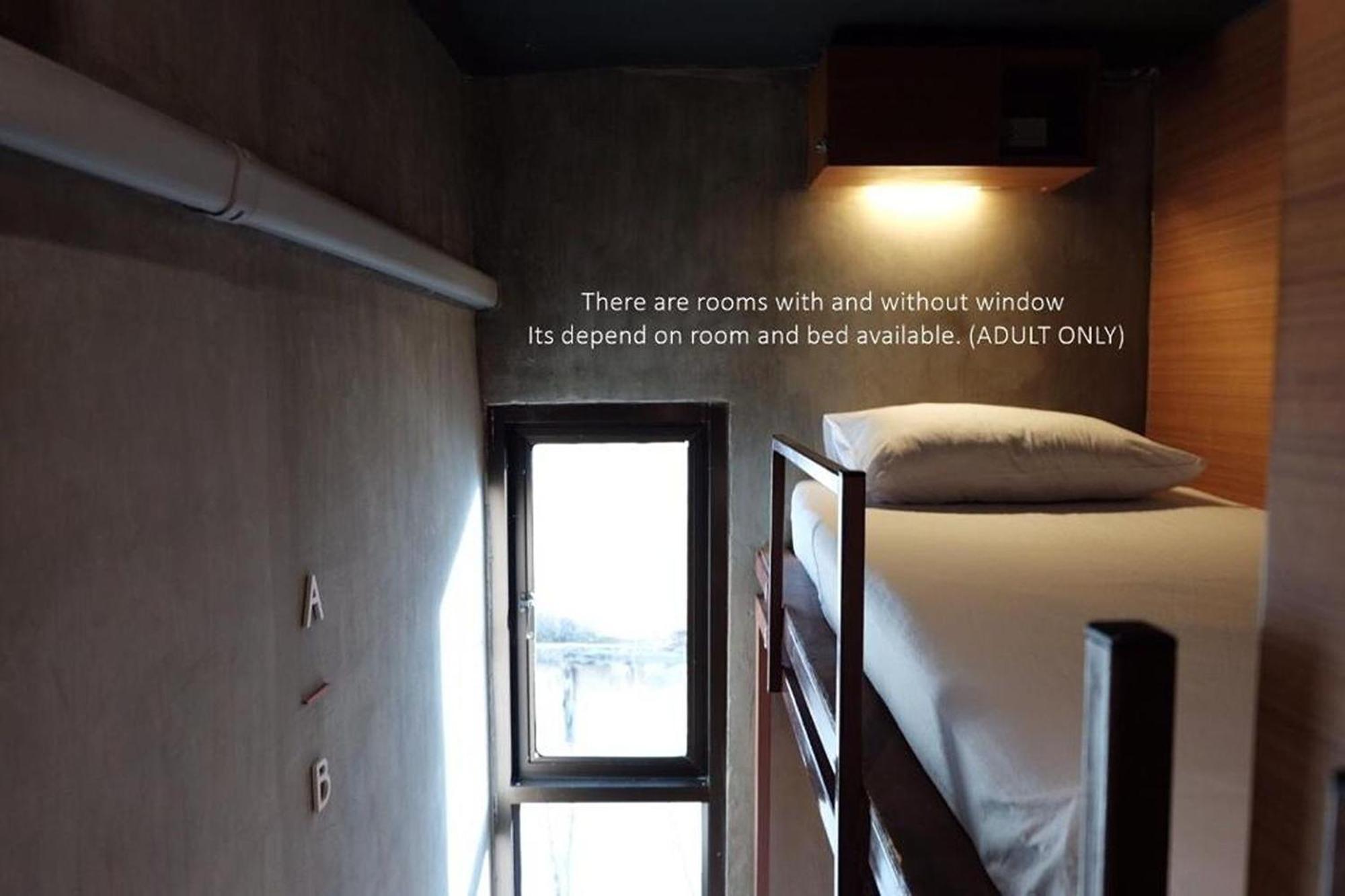 Loftel 22 Hostel Bangkok Esterno foto