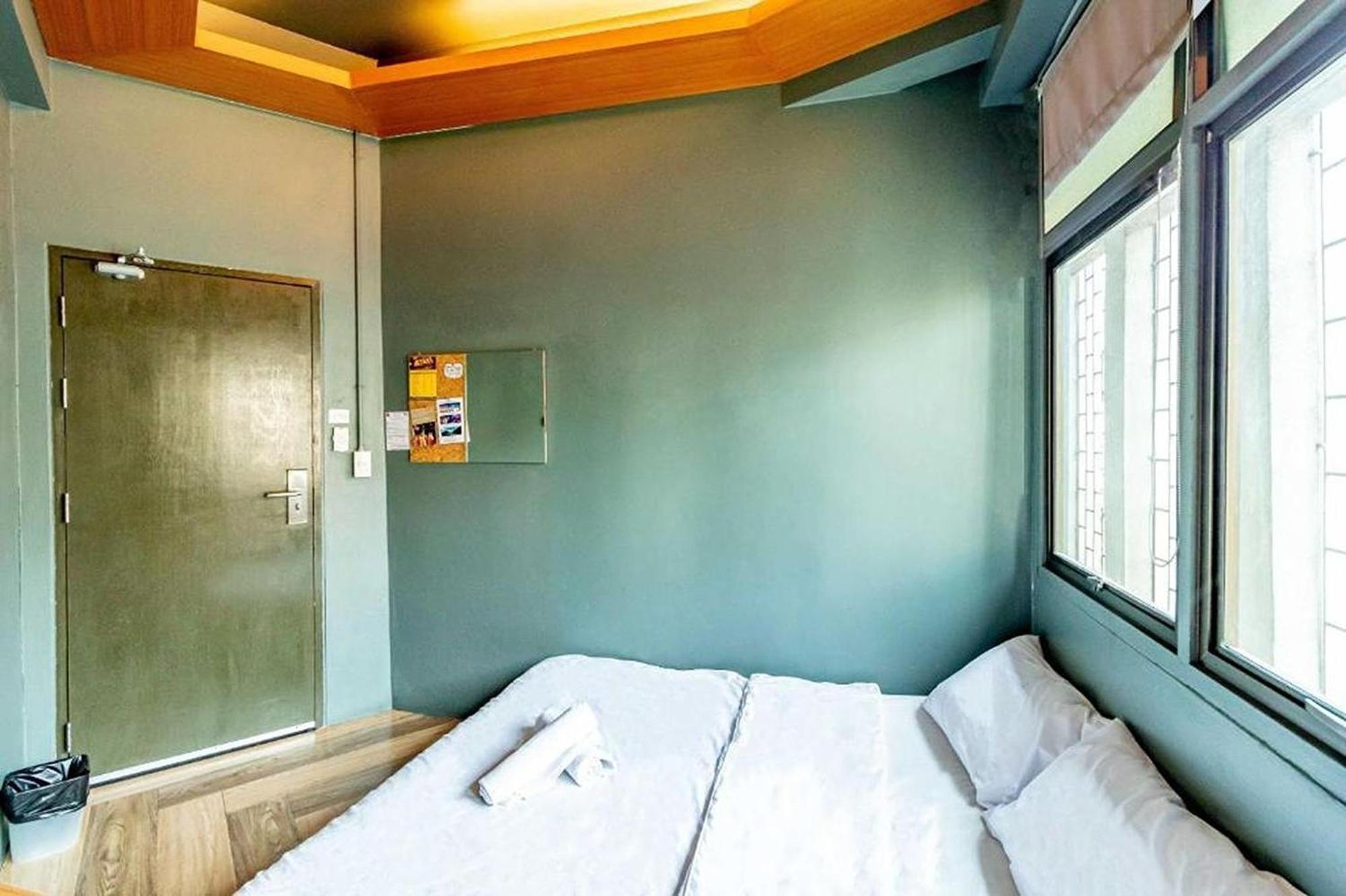 Loftel 22 Hostel Bangkok Esterno foto
