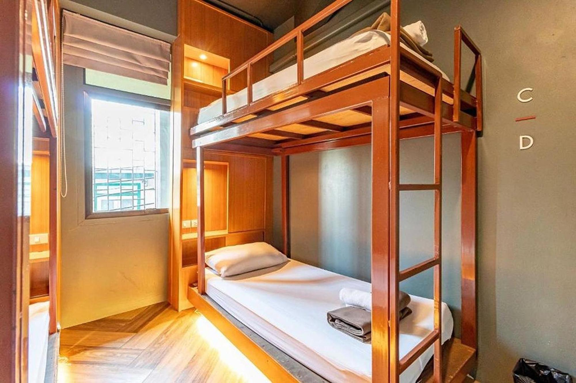 Loftel 22 Hostel Bangkok Esterno foto