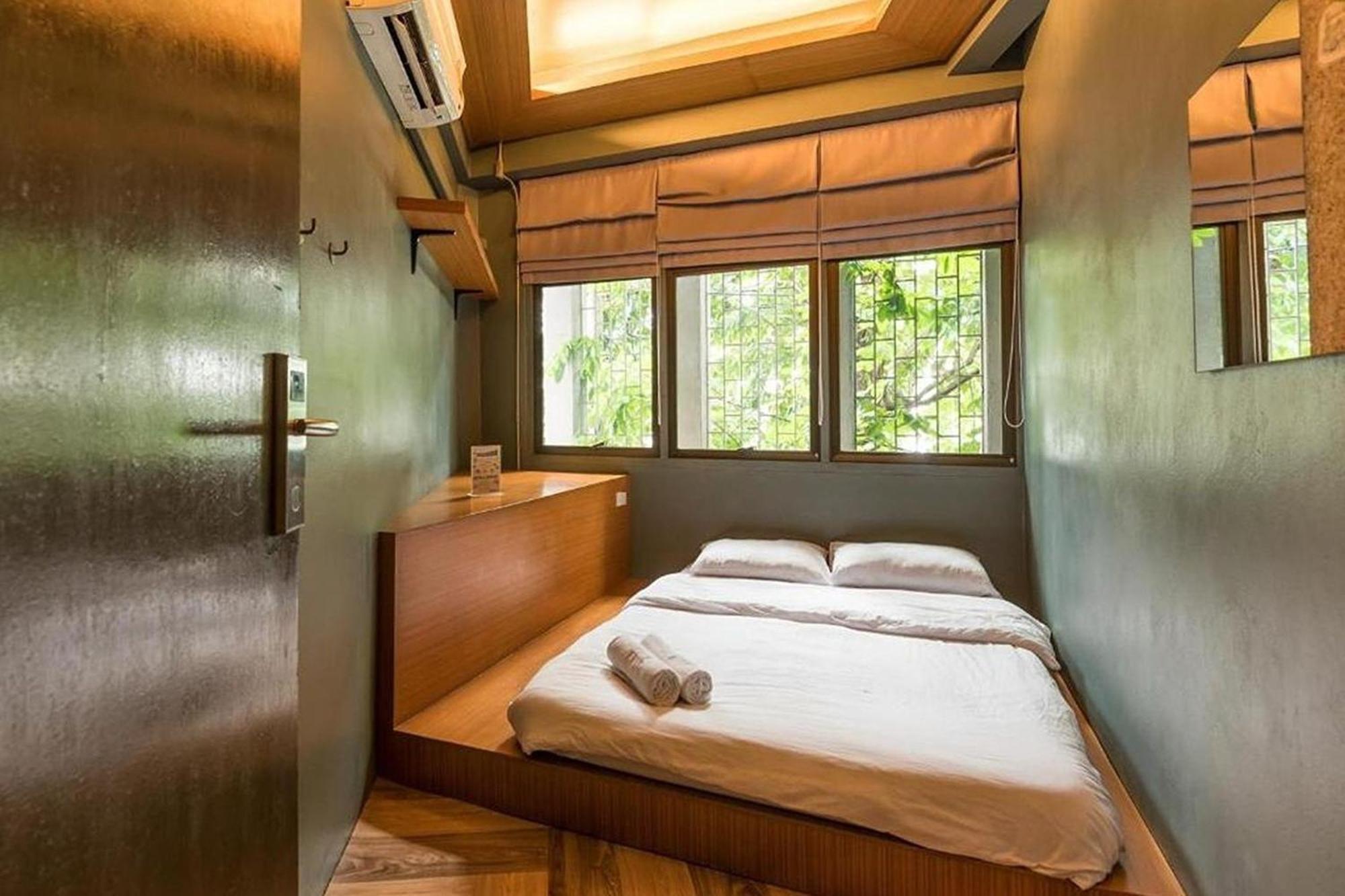 Loftel 22 Hostel Bangkok Esterno foto